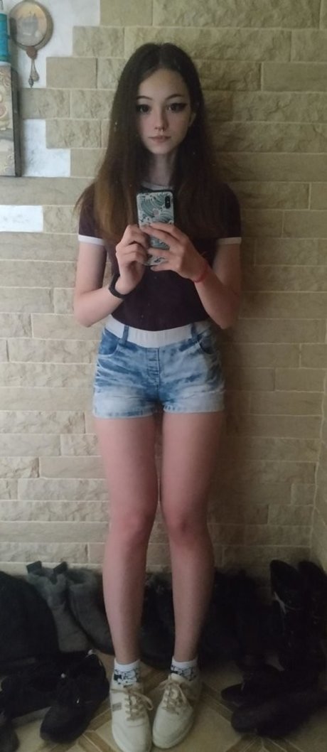 Tinybabyflower xxx actress pics