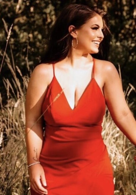 Makenzie model hd archive