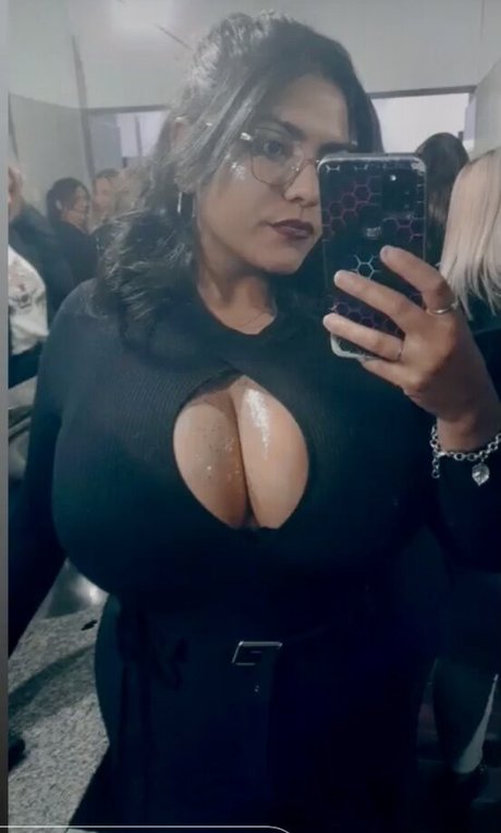 Marlii Rodriguez exclusive actress image