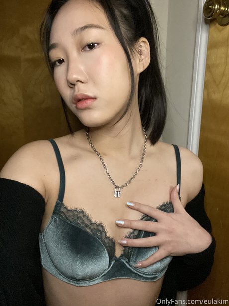 Eulakim model adult gallery