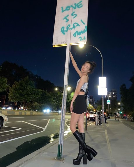 Eulakim naked model images