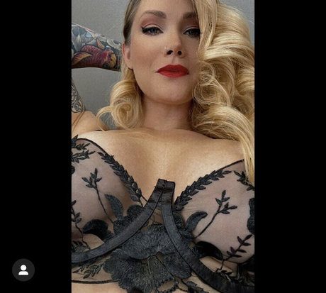 Anchorladybree perfect pornstar photo