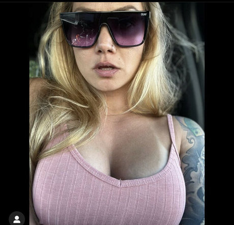 Anchorladybree exclusive pornstar archive