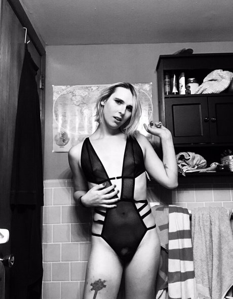 Aliss Disaster sex actress photos