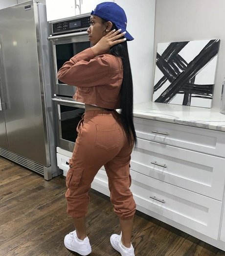 Realamarie model pornographic galleries