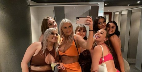 Aimee Slayme naked actress pics