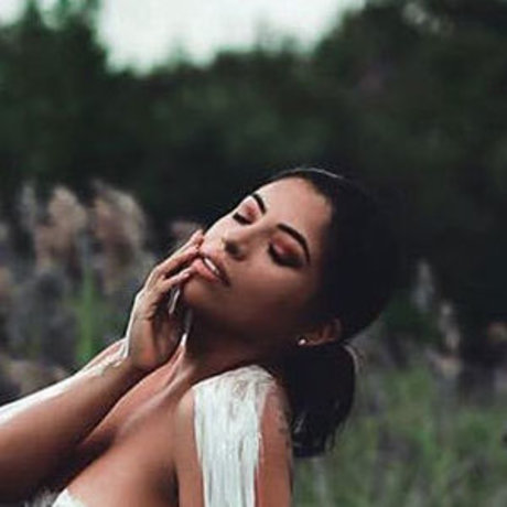 iamjessenia star erotic pictures