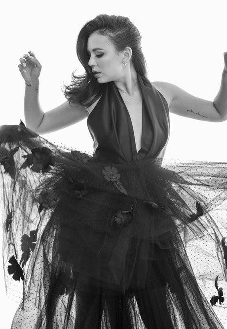 Janel Parrish pretty model pic