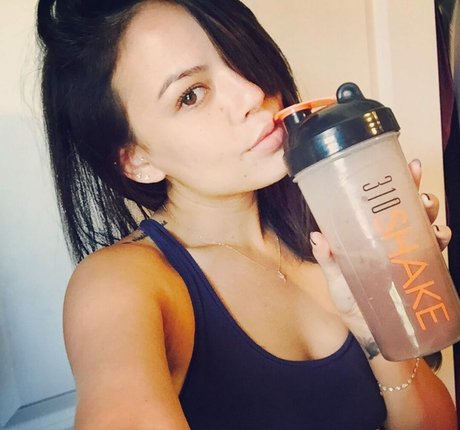 Janel Parrish xxx pornstar photo