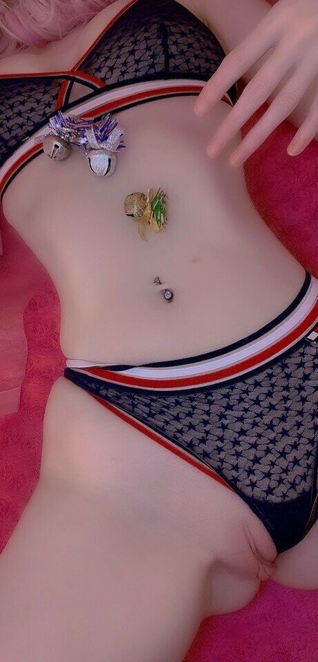 LaLou La beautiful pornstar archive