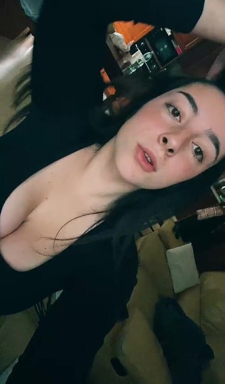 vittoriarubeo naked star picture