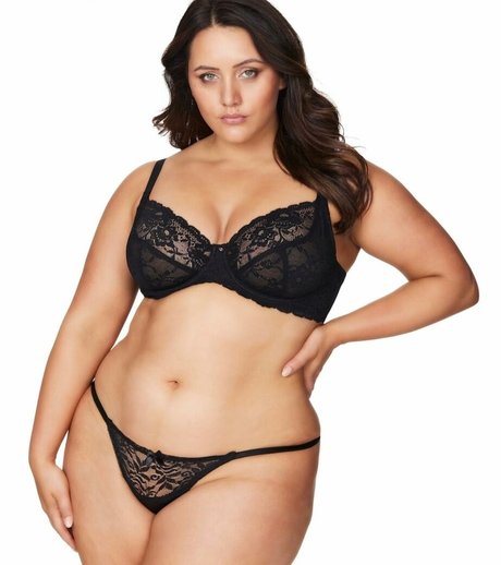 asian student onlyfans erotic pictures