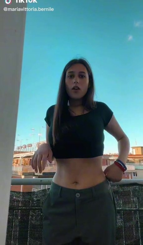 Maria Vittoria star exclusive picture