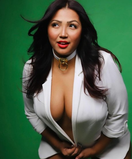 Aziastar pornstar naked pictures