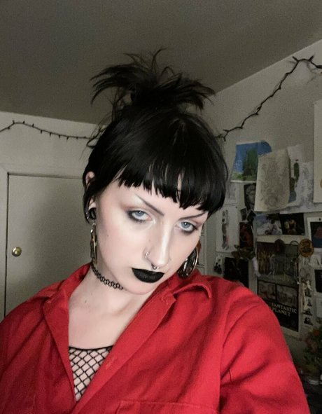 gothbimboxxx sex model picture