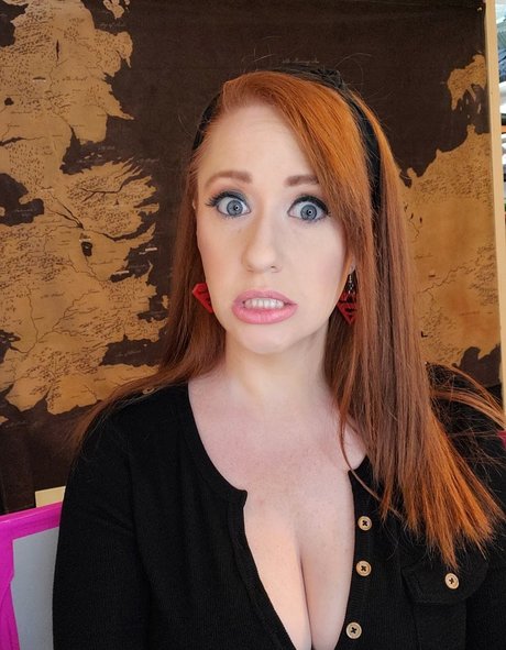 Rawrist pretty pornstar picture