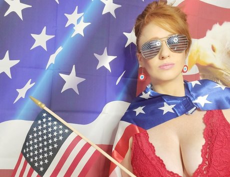 Rawrist pornstar art photos