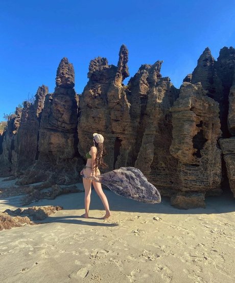 Gbii Mel0 exclusive pornstar image