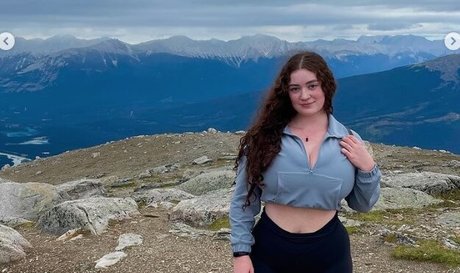 Laura J pornstar exclusive images