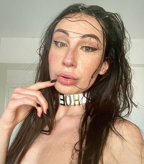 Alison Juicy alison star beautiful pic