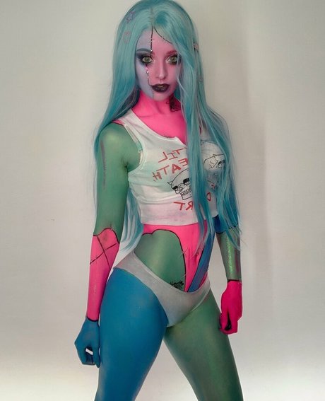 Asagi Nanami perfect model picture