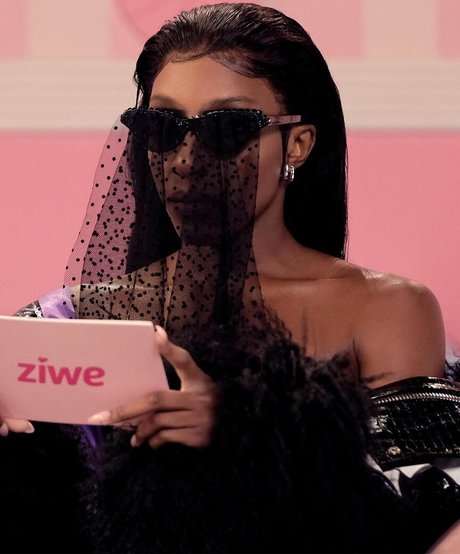 Ziwef adult star img