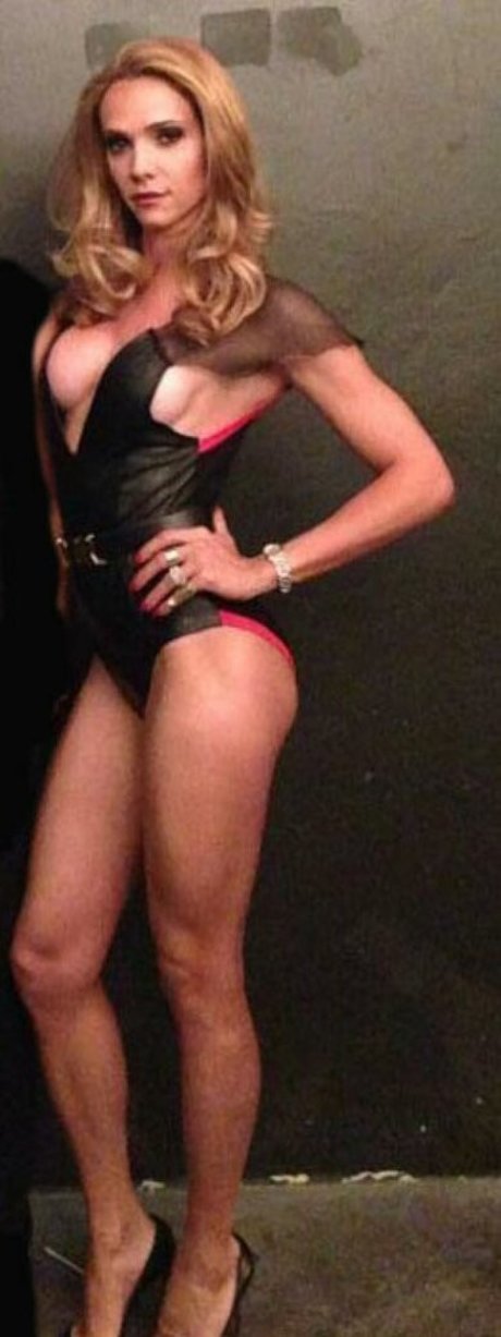 TSXXL pornstar hot photo