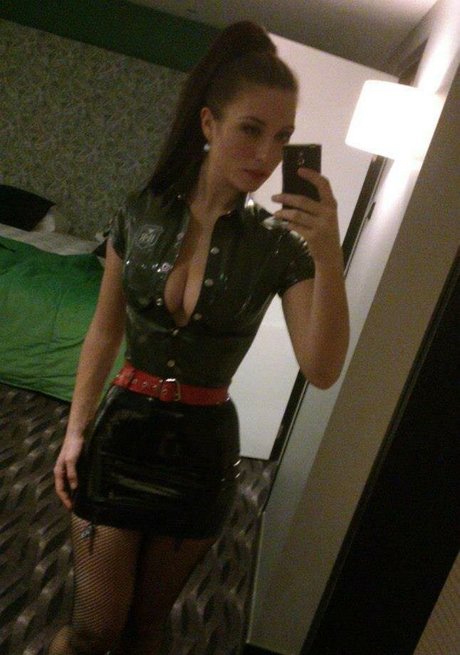 Kay Morgan model top picture