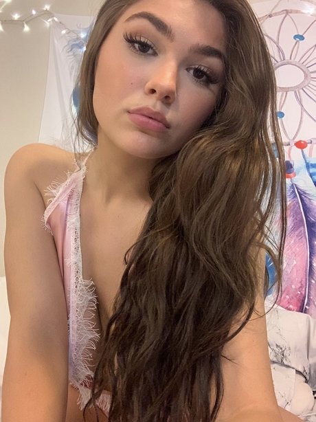 ariataylor top star pics