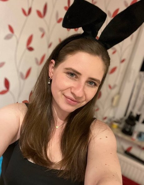 Amina Henderson hd model archive