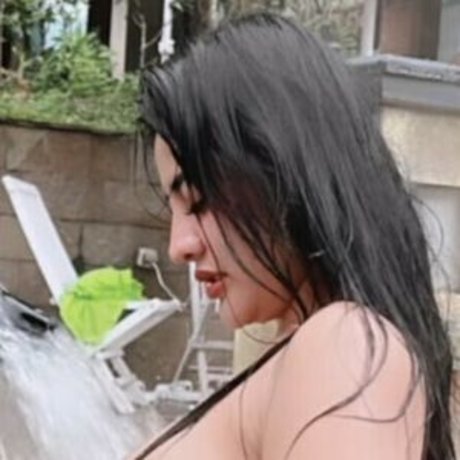 Neysa Alina pornstar nude img