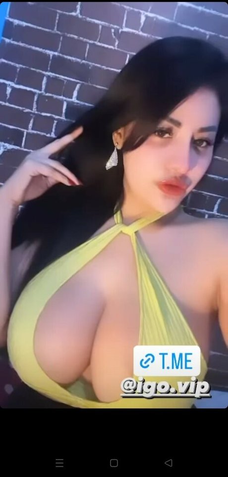 Neysa Alina model nice img