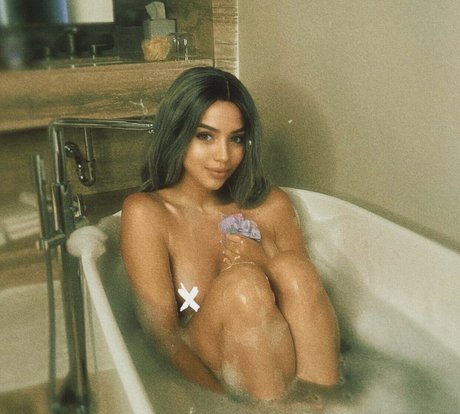 Shadowandkane model top galleries