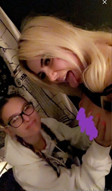 Xohailie hot star img