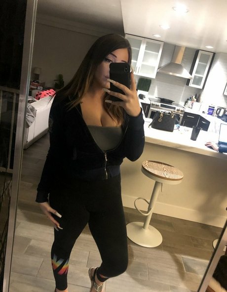 Comfiecozie model adult gallery