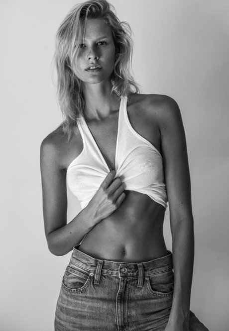 Omar Coria model naked photos