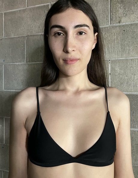 Viika nice pornstar pic