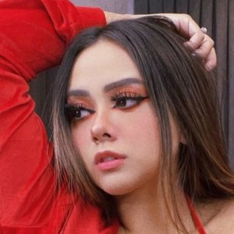 Ama Blitz high quality model gallery