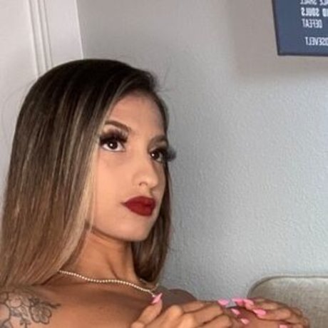 Duhvina model pornographic image