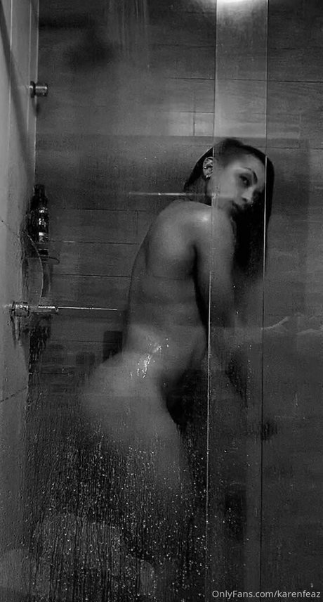 Karen Feaz model pretty image