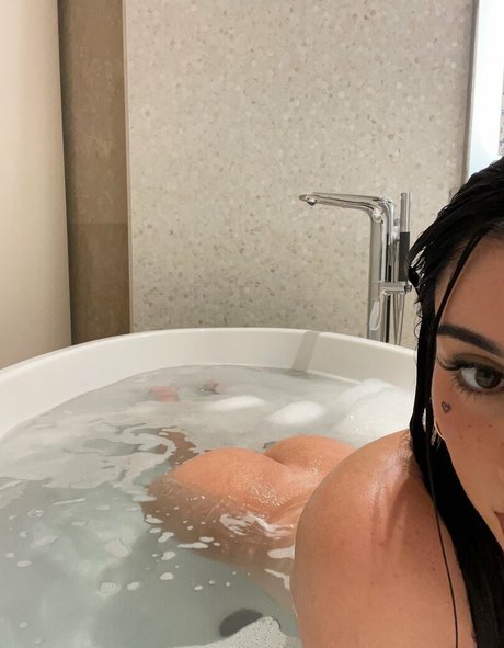 Mikaelatesta free star galleries