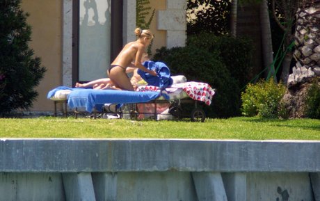 Anna Kournikova Profile pic