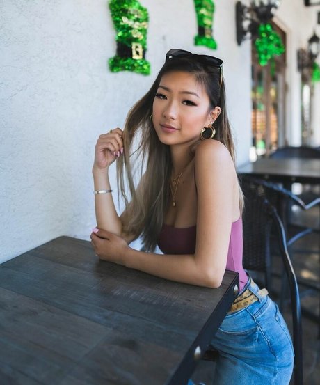 Gloriawuuu sex actress archive