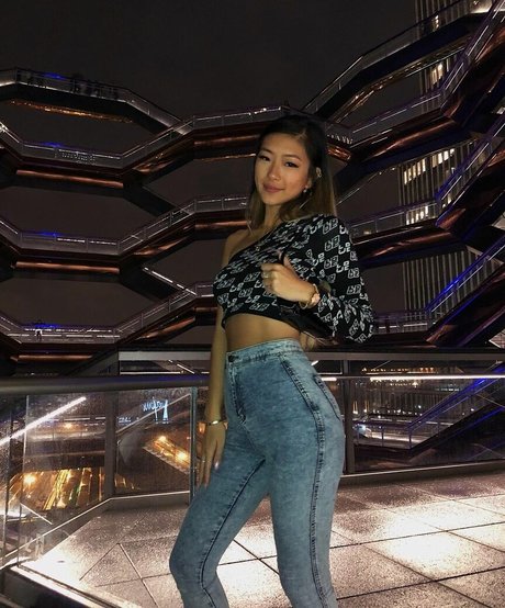 Gloriawuuu pornstar nude galleries