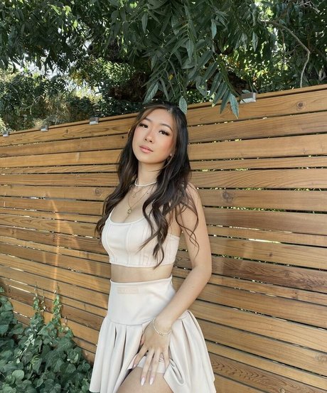 Gloriawuuu top model image