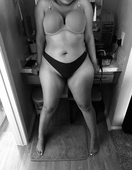 OnlyJojoForU pornstar adult pics