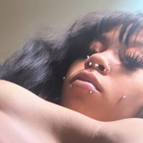 thelyricrae nude actress pictures