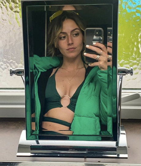 stormellaa naked star gallery