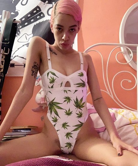 Sebastian Rosemarie model naked picture