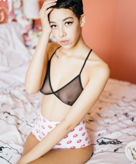 Sebastian Rosemarie pretty actress images